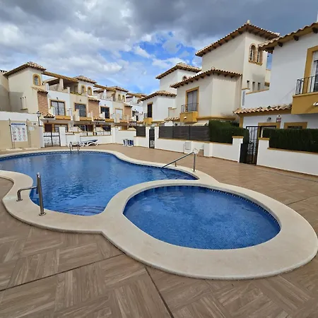 Sunny House In Lomas De Cabo Roig *